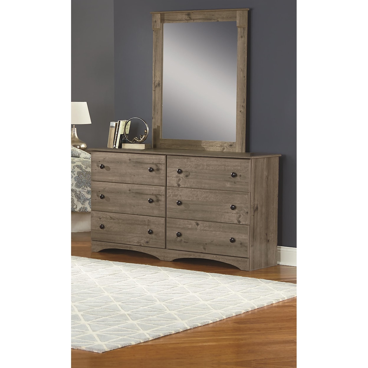 Perdue 13000 Series Dresser and Mirror Package