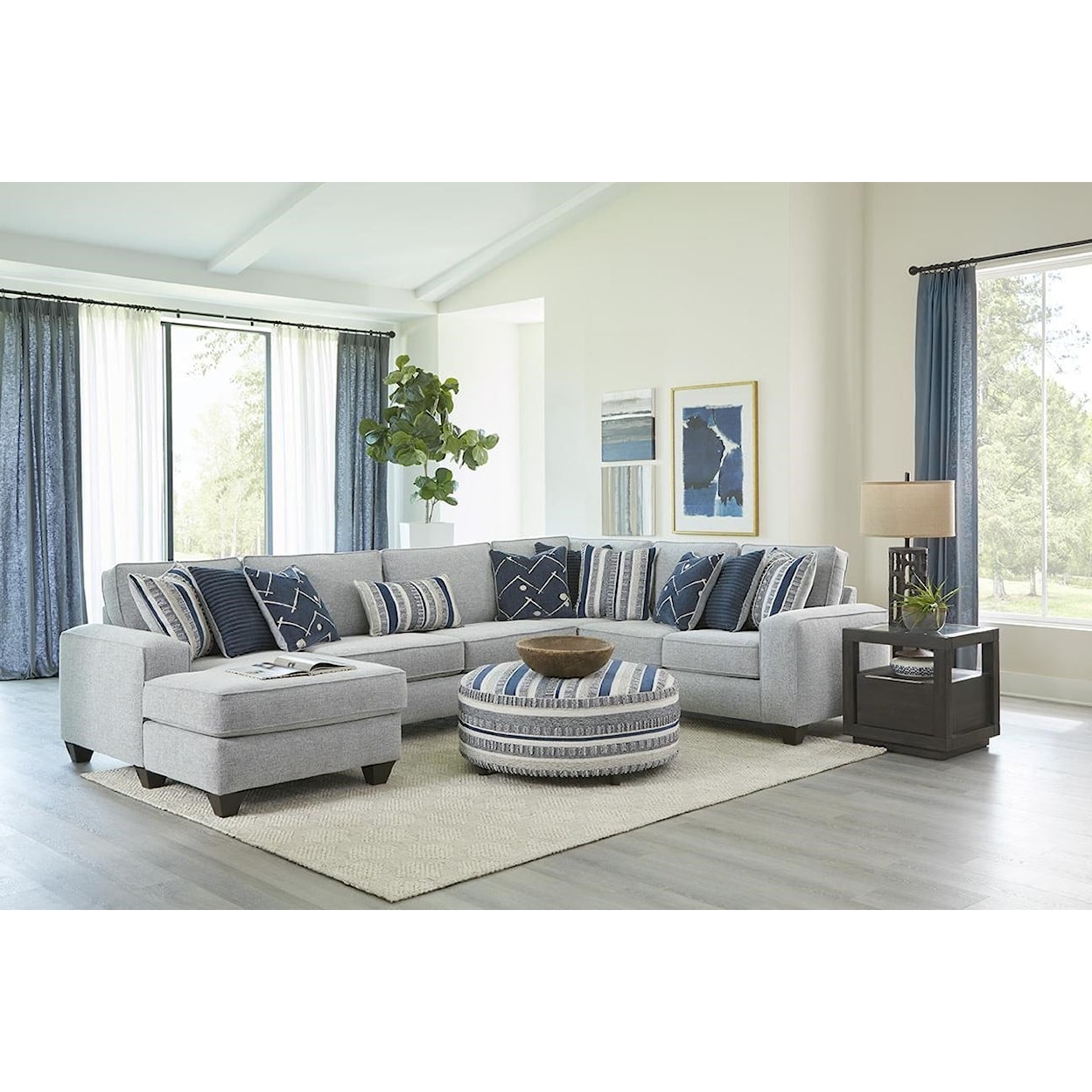 Albany 462 3 Piece Chaise Sectional