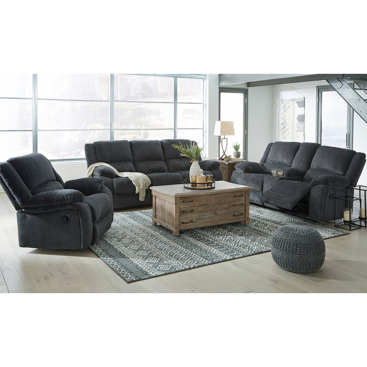 Signature Design by Ashley Draycoll 2 Piece Reclining Living Room Set