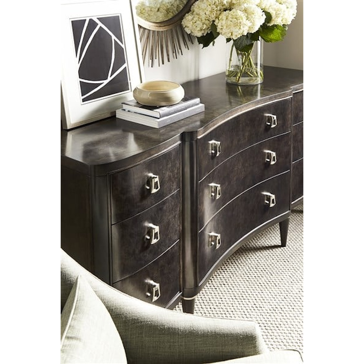 Vanguard Furniture Lillet Bedroom Lillet 9-Drawer Chest