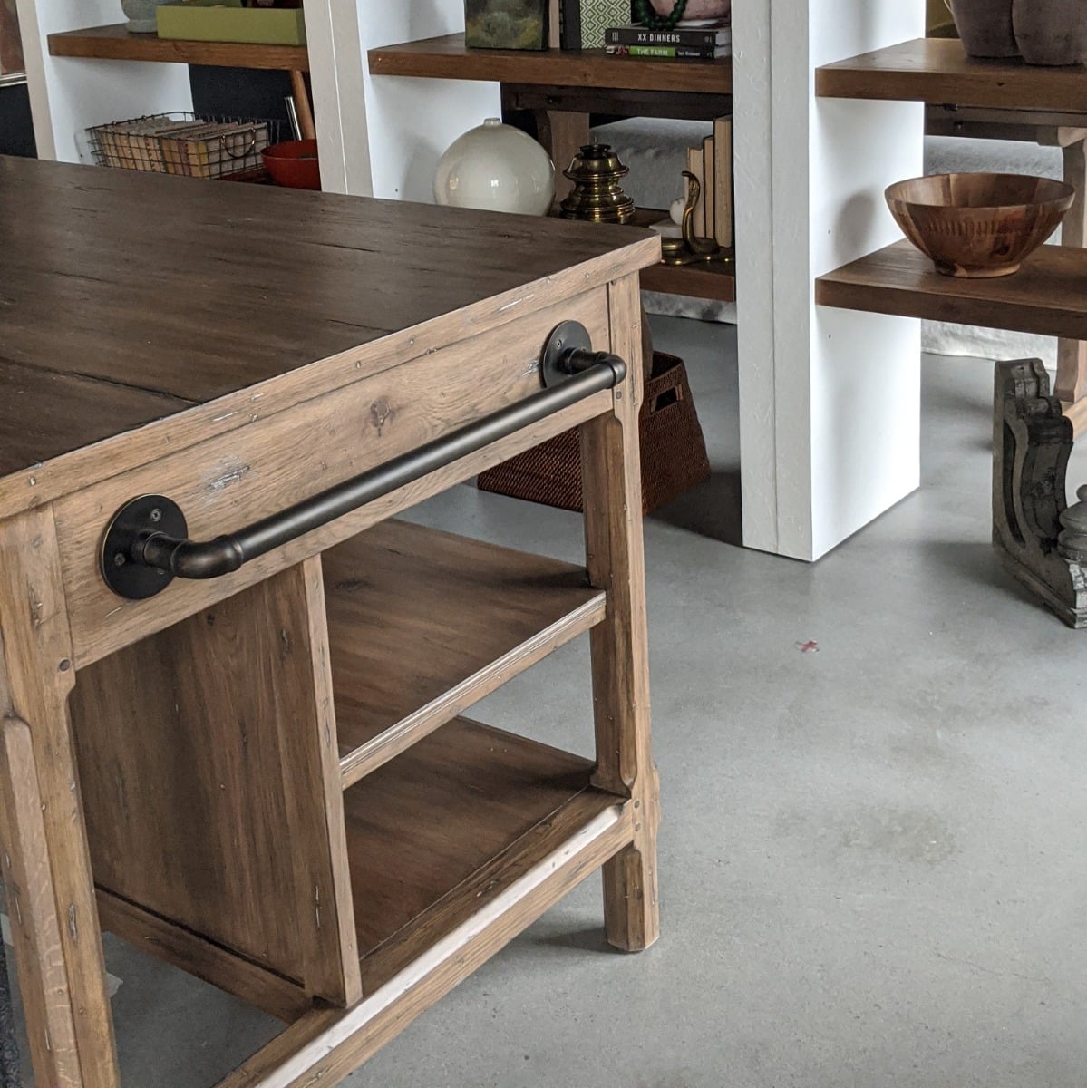 Woodbridge Lauren Liess Draper's Table