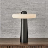 RING MASTER TABLE LAMP