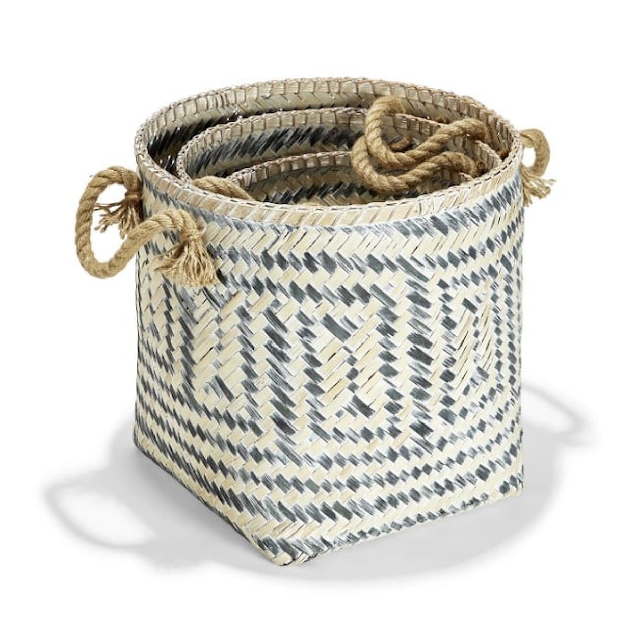 Two's Company Waters Edge PERIVILOS HAND-CRAFTED BASKET MEDIUM
