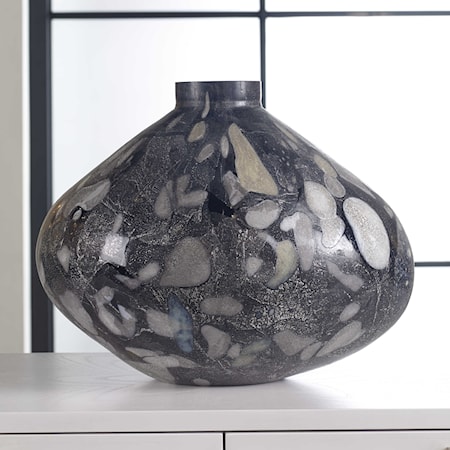 PEBBLE VASE - LARGE