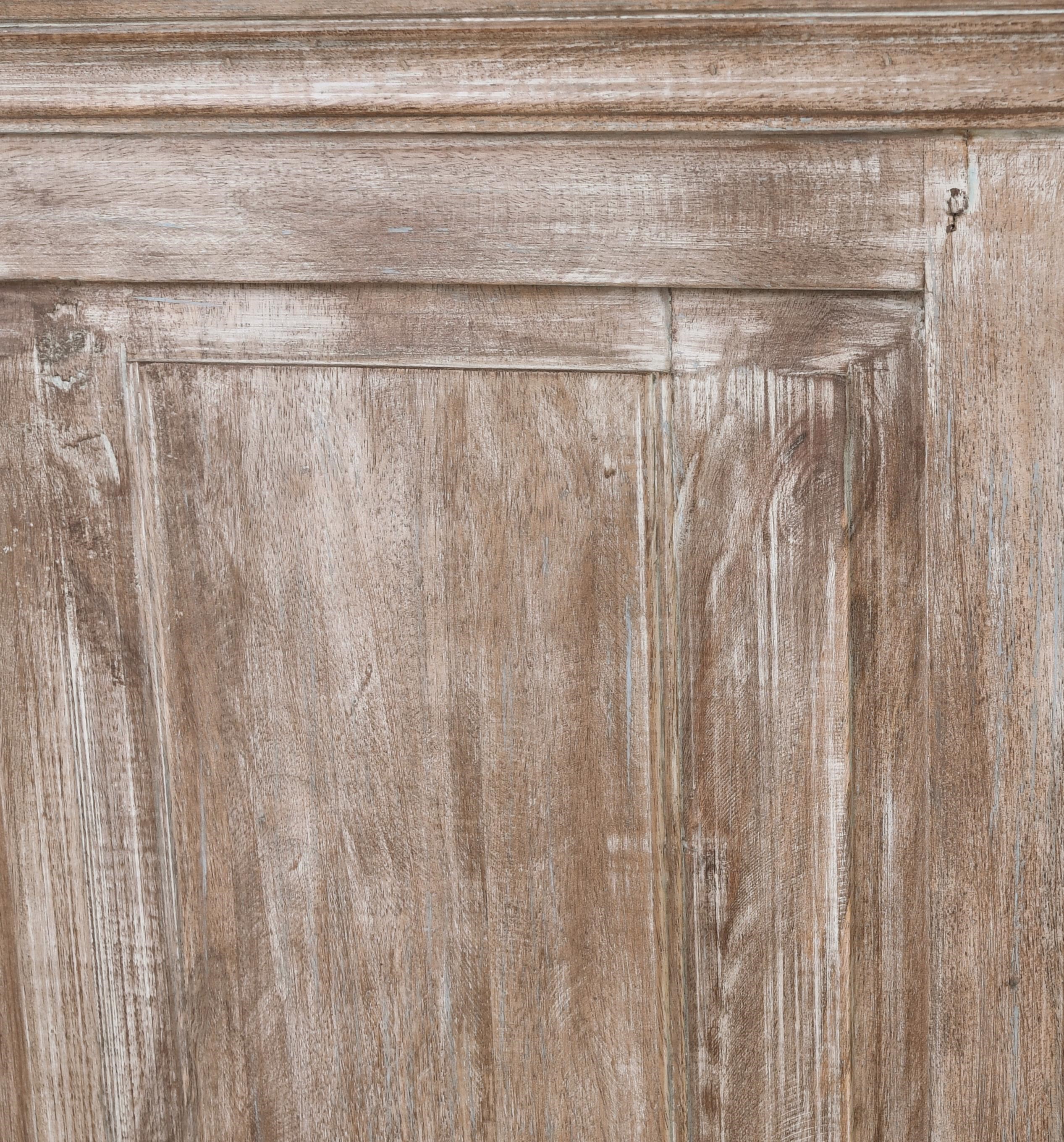 Classic Home Adelaide Wood 6Dwr Chest Natural White Wash