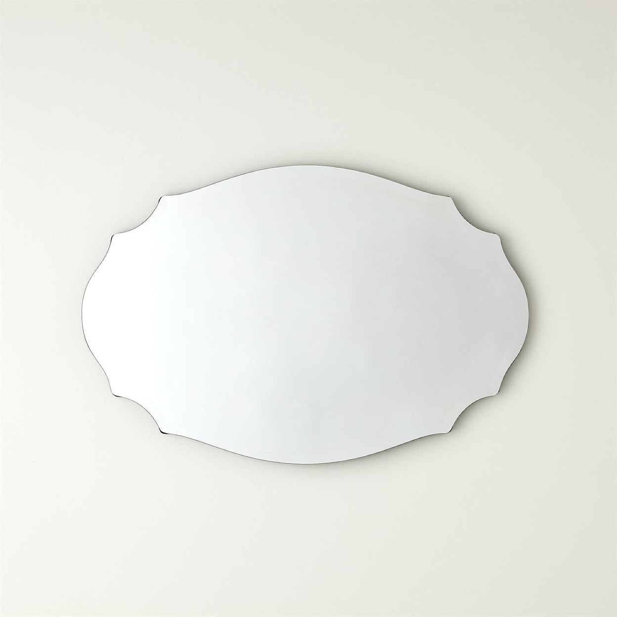 Global Views Accents Scalloped Beveled Oval Mirror