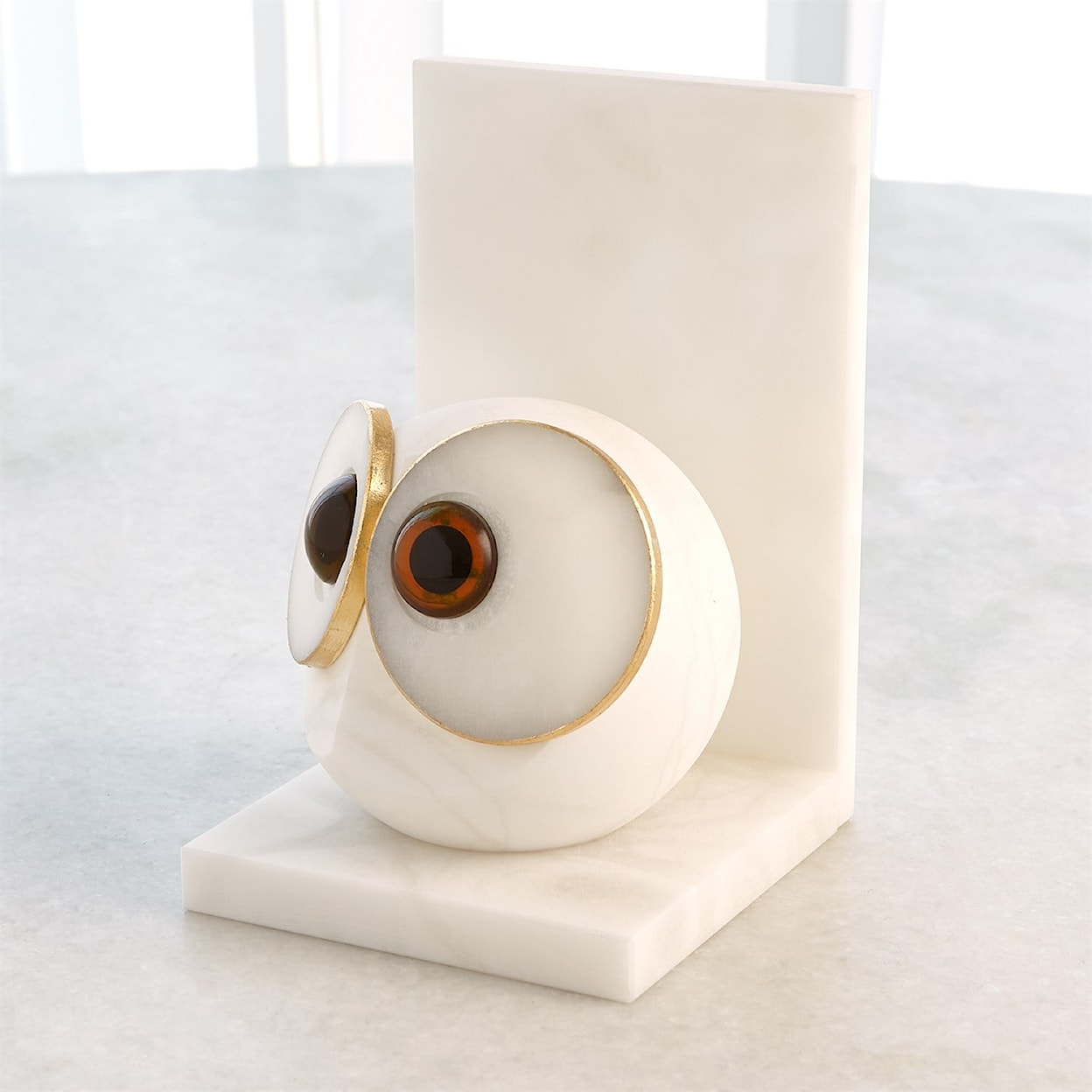Global Views Accents Pair Alabaster Big Eyed Owl Bookends