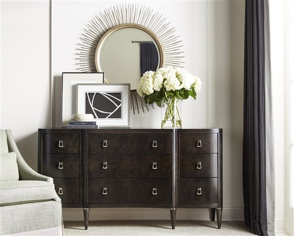 Vanguard Furniture Lillet Bedroom Lillet 9-Drawer Chest