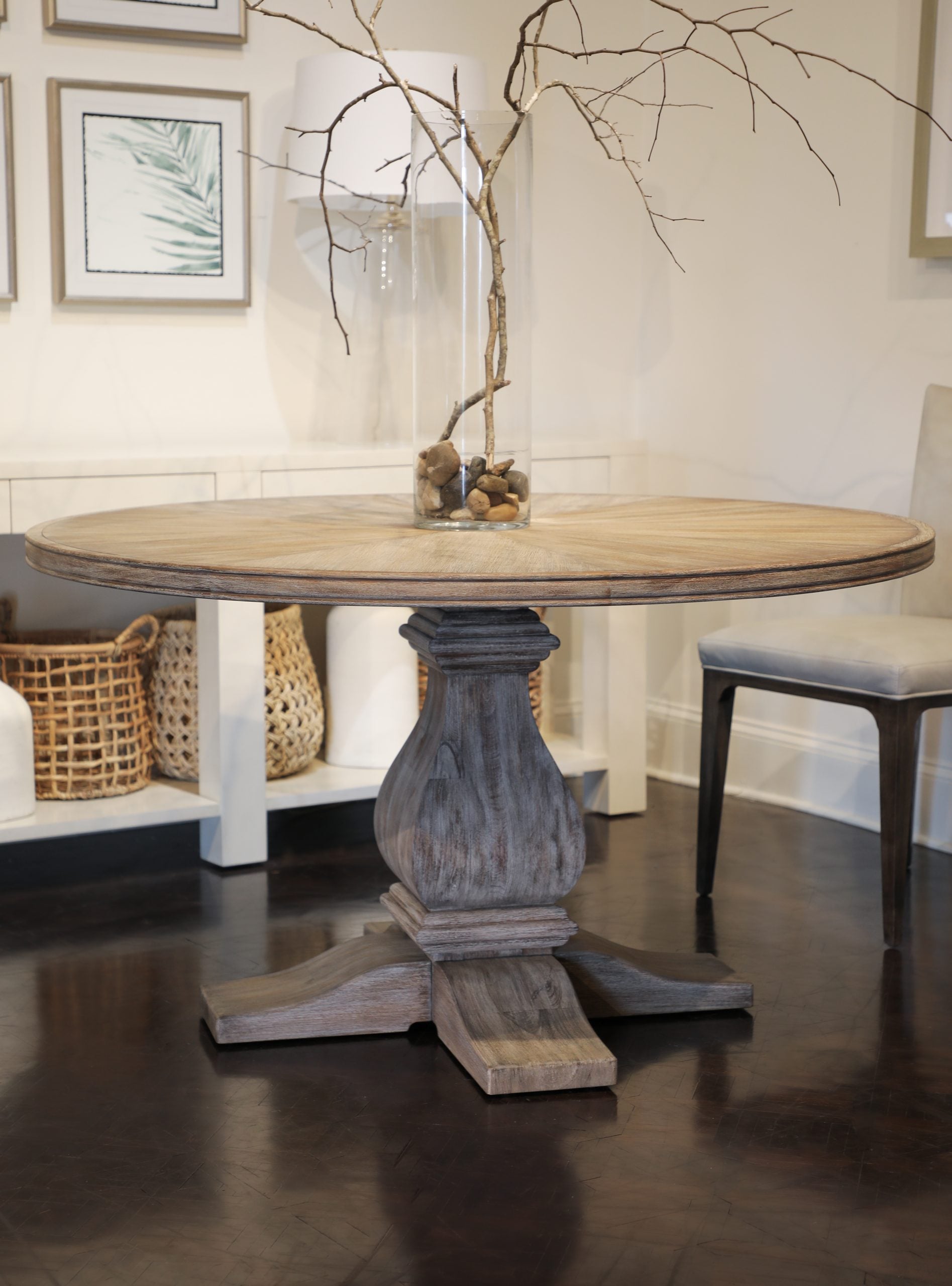 Oliver Home Furnishings Dining Tables 108509 ROUND PEDESTAL DINING