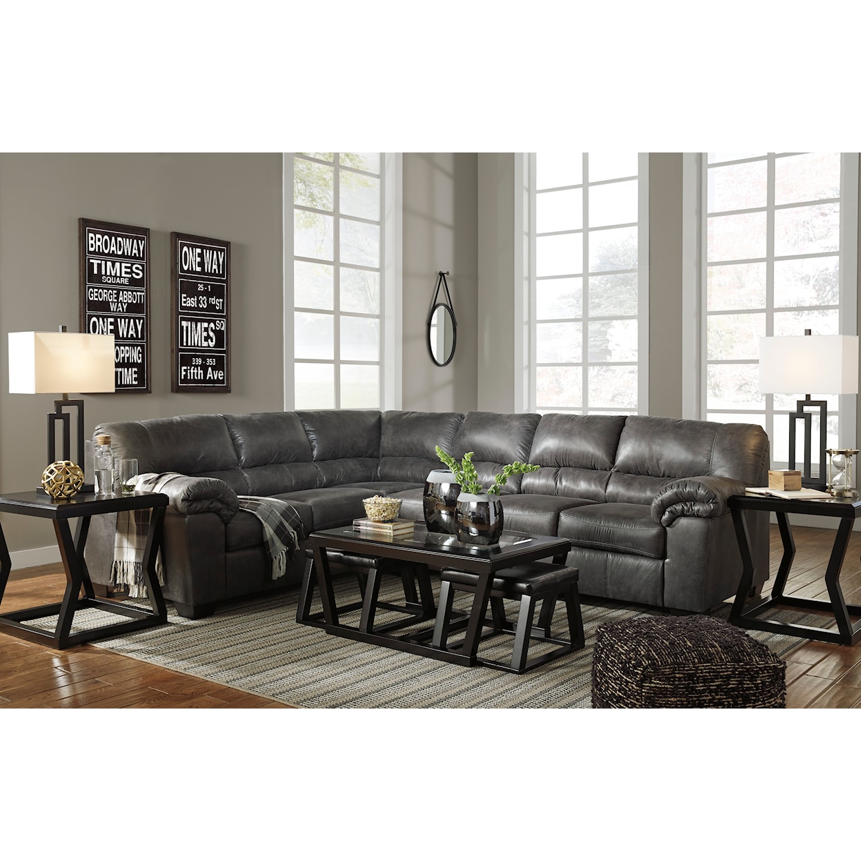 Signature Design by Ashley Furniture Bladen 3-Piece Sectional