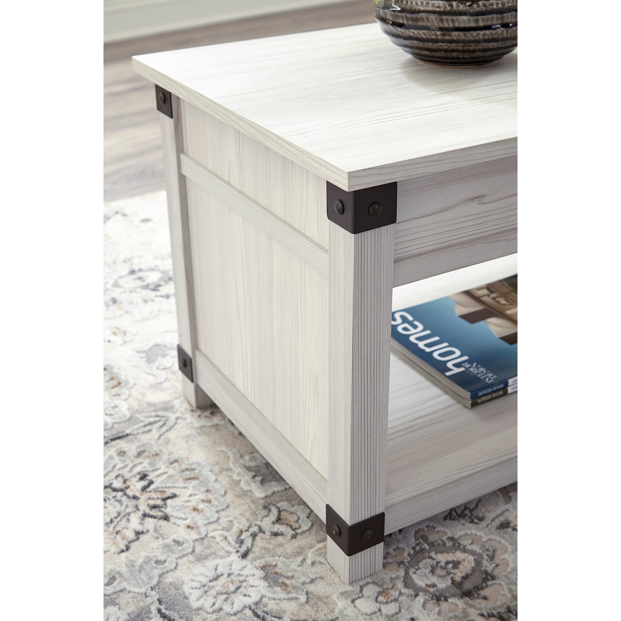 Signature Design by Ashley Furniture Bayflynn Lift-Top Coffee Table