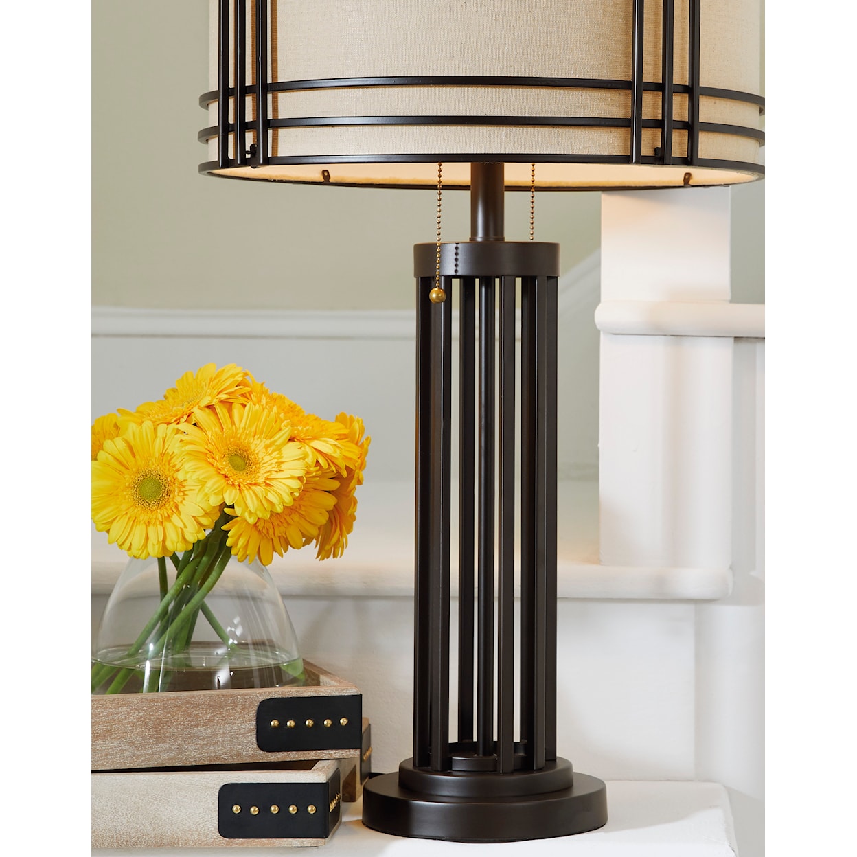 Signature Design by Ashley Lamps - Casual Hanswell Table Lamp