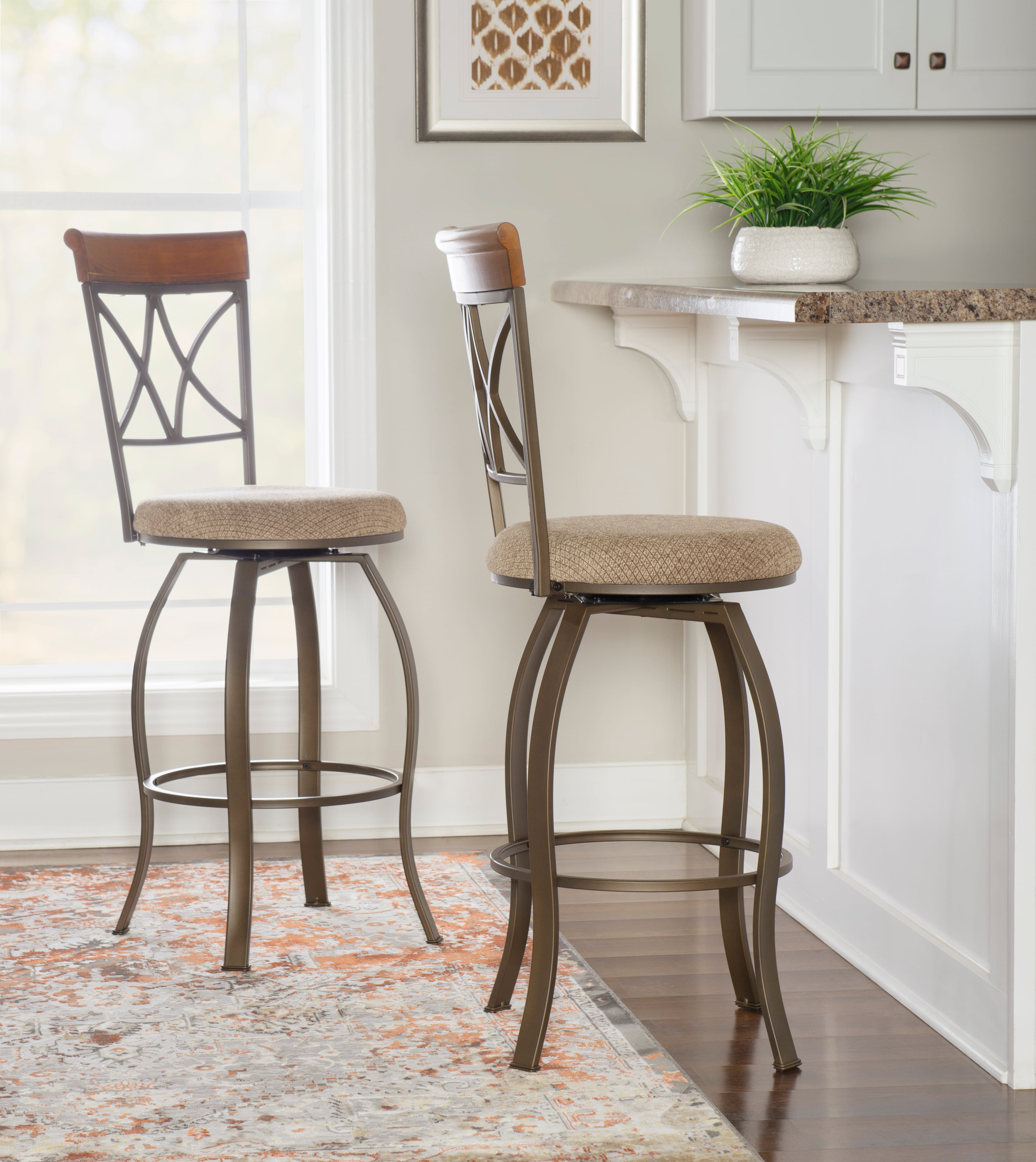 Swivel Bar Stool