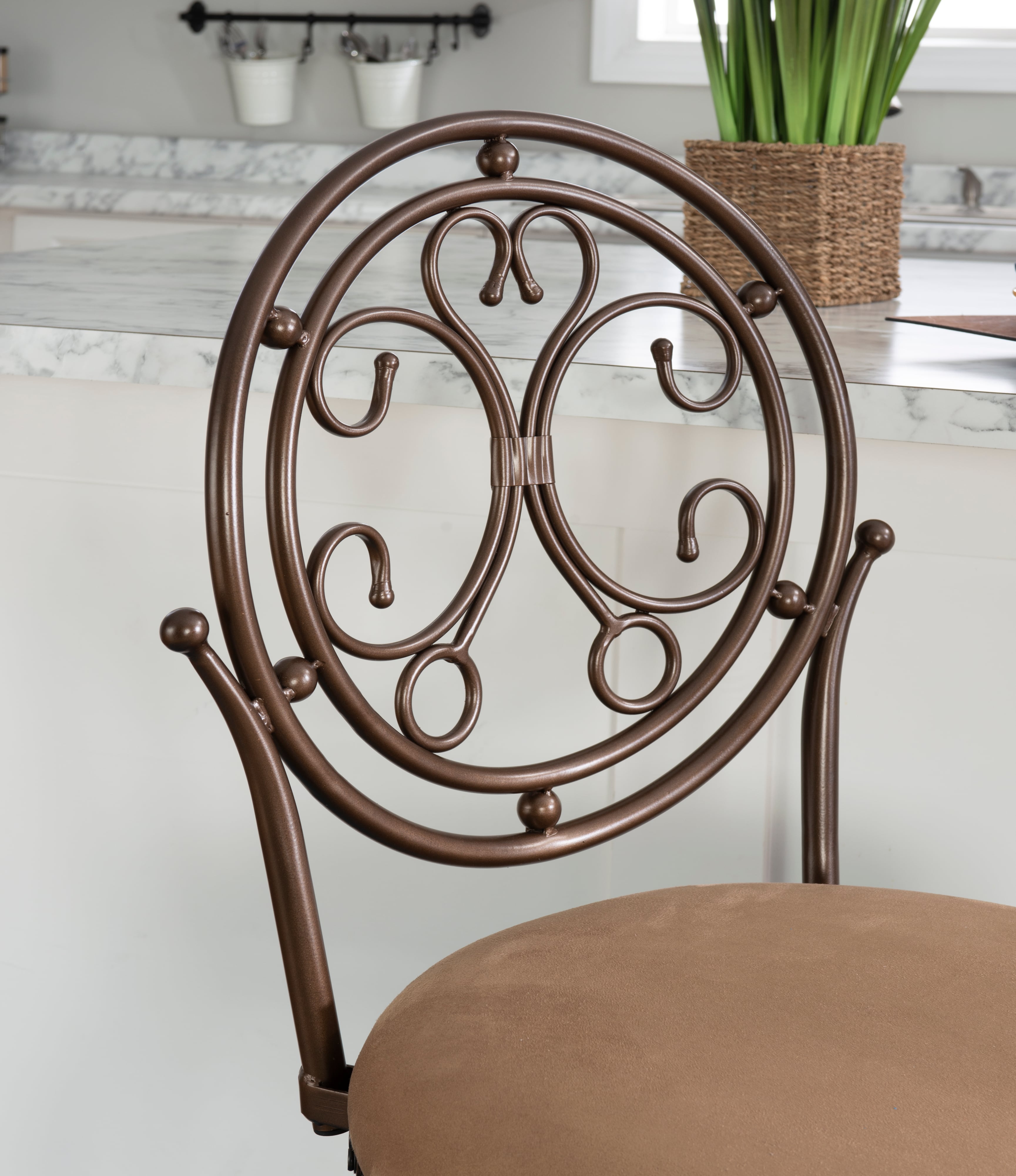 Circle Back Counter Stool
