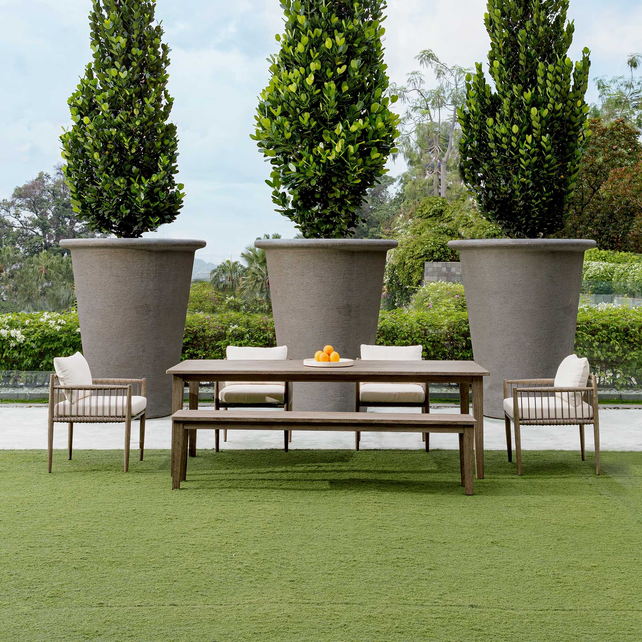 Uttermost Travessa Travessa Outdoor Round Stone Tray