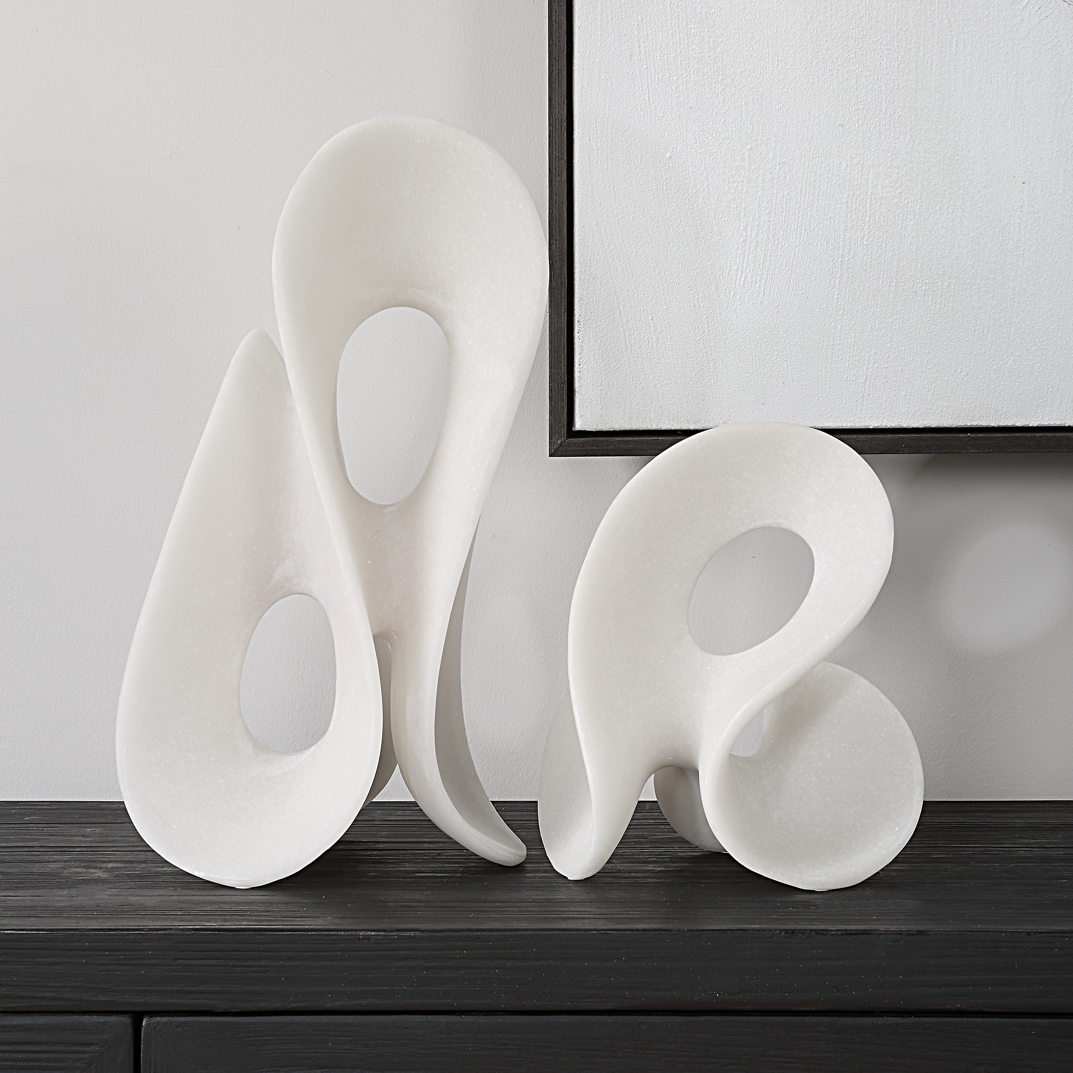 Silent Wave White Sculptures Set/2