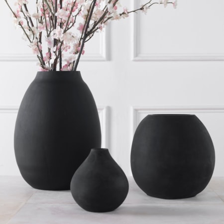 Hearth Matte Black Vases Set/3