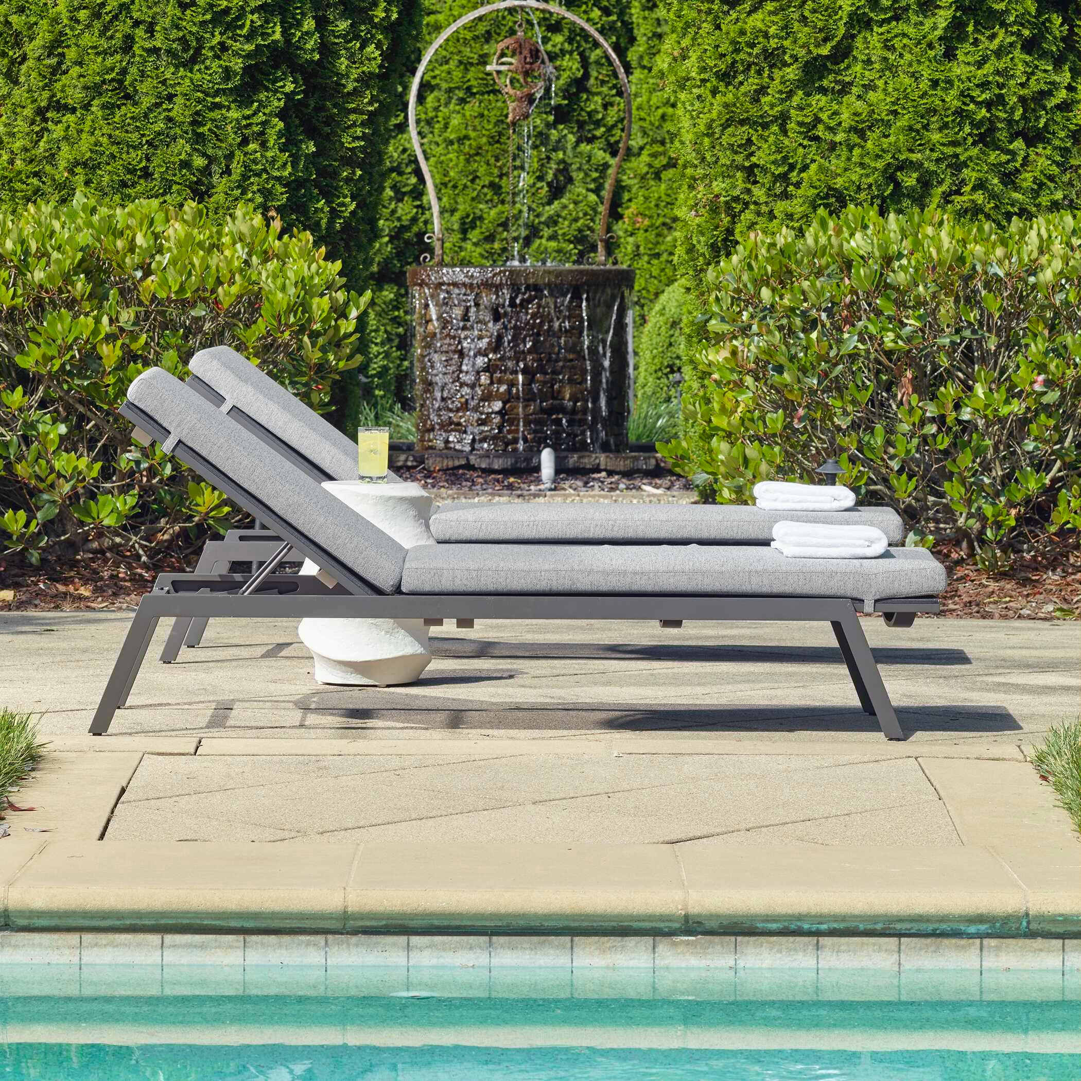 Bea Outdoor Pool Chaise
