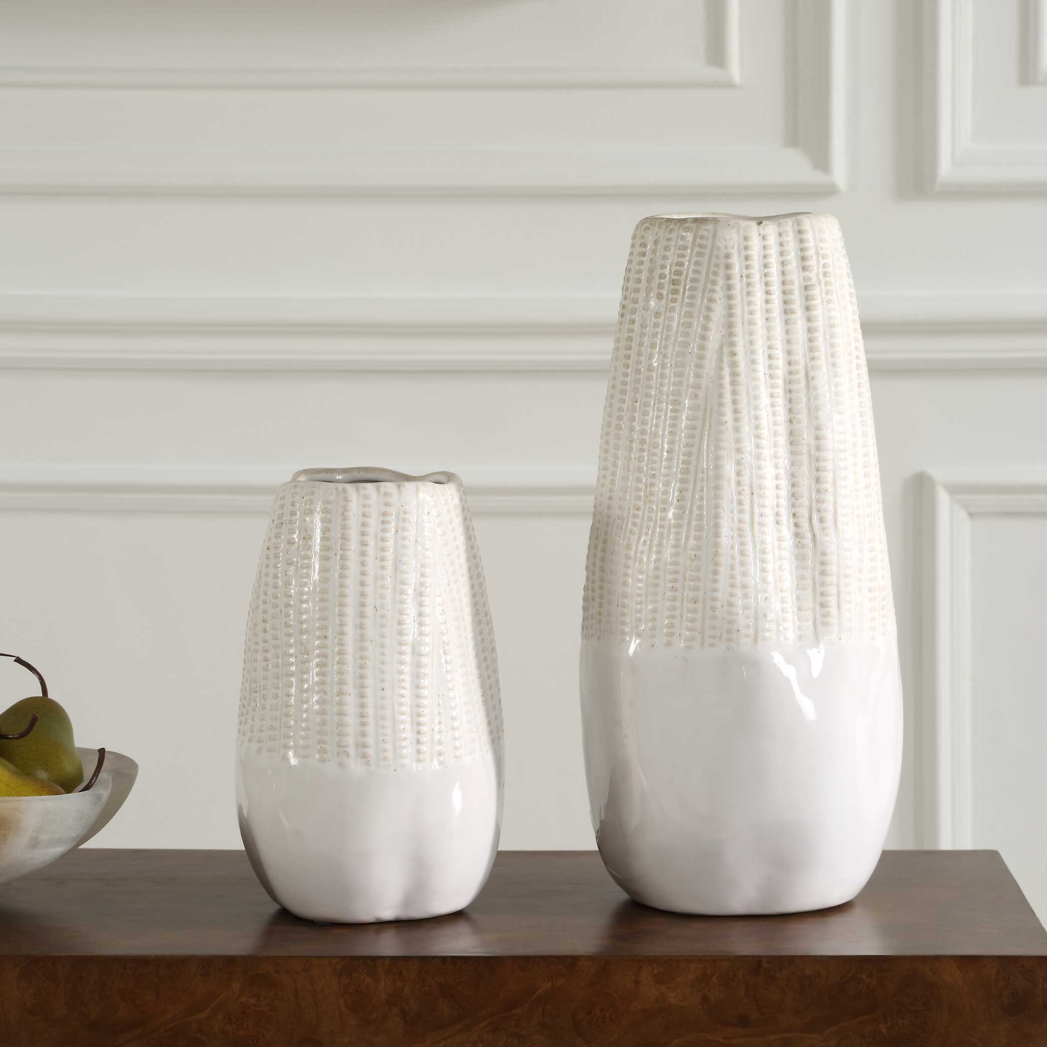 Echo Ridge White Vases