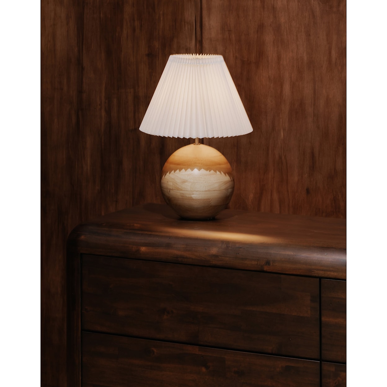 Moe's Home Collection Tuve Table Lamp