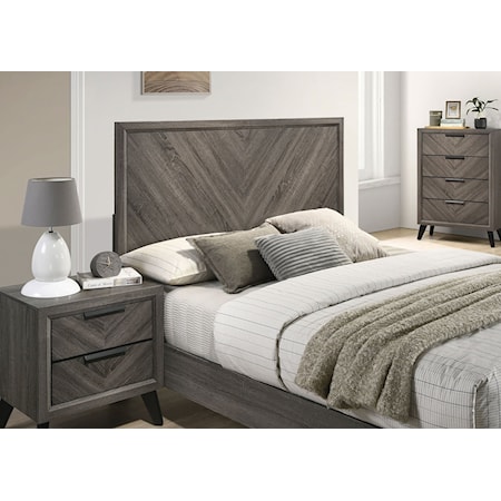 5 Pc. Queen Bedroom Set W/ Chest