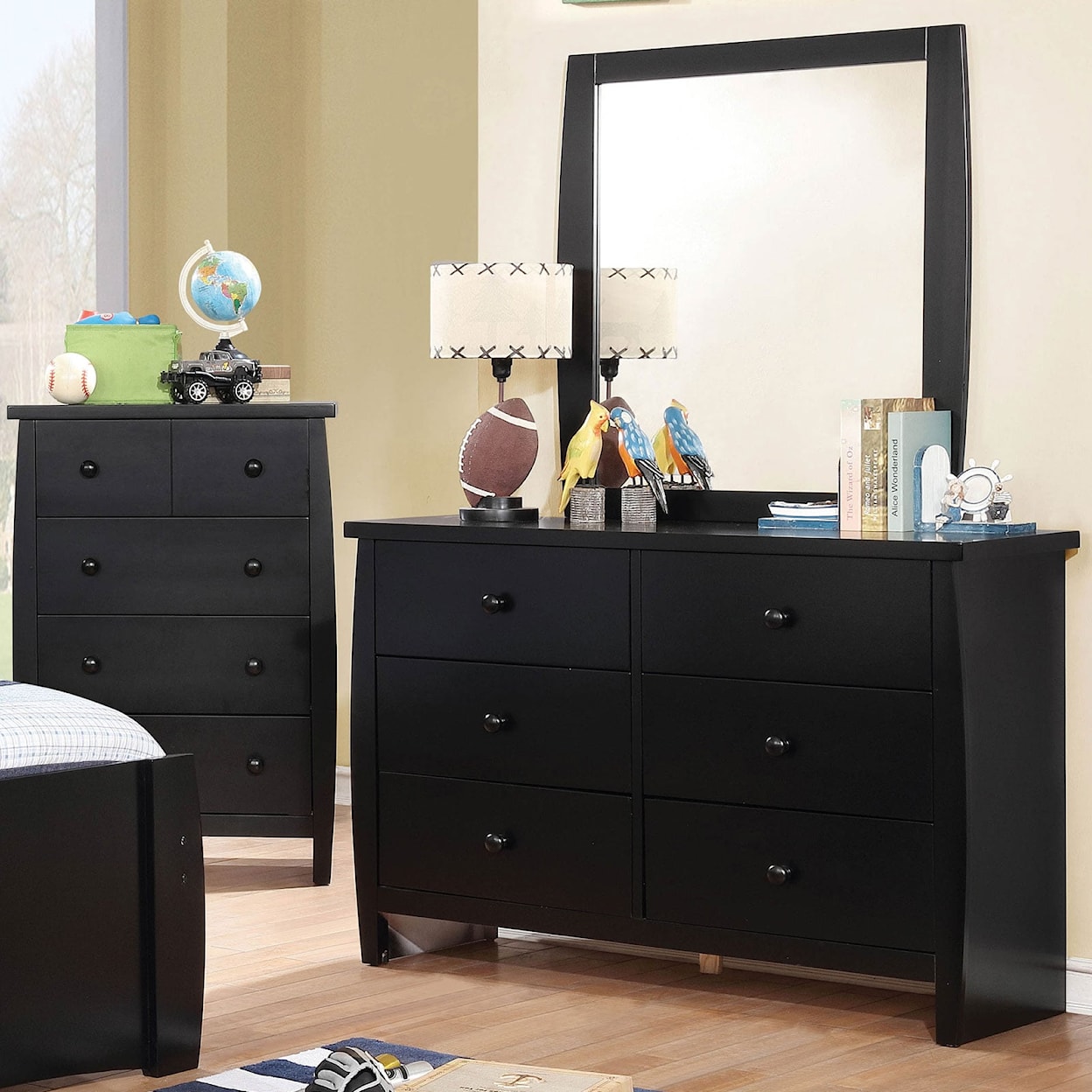 Furniture of America Marlee Dresser