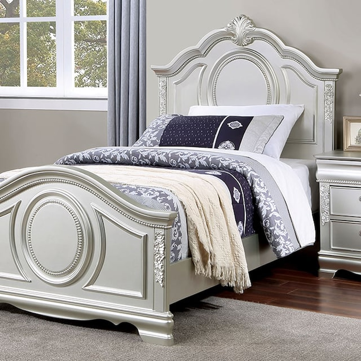 Furniture of America Alecia Twin Bed with Wood Carved Details