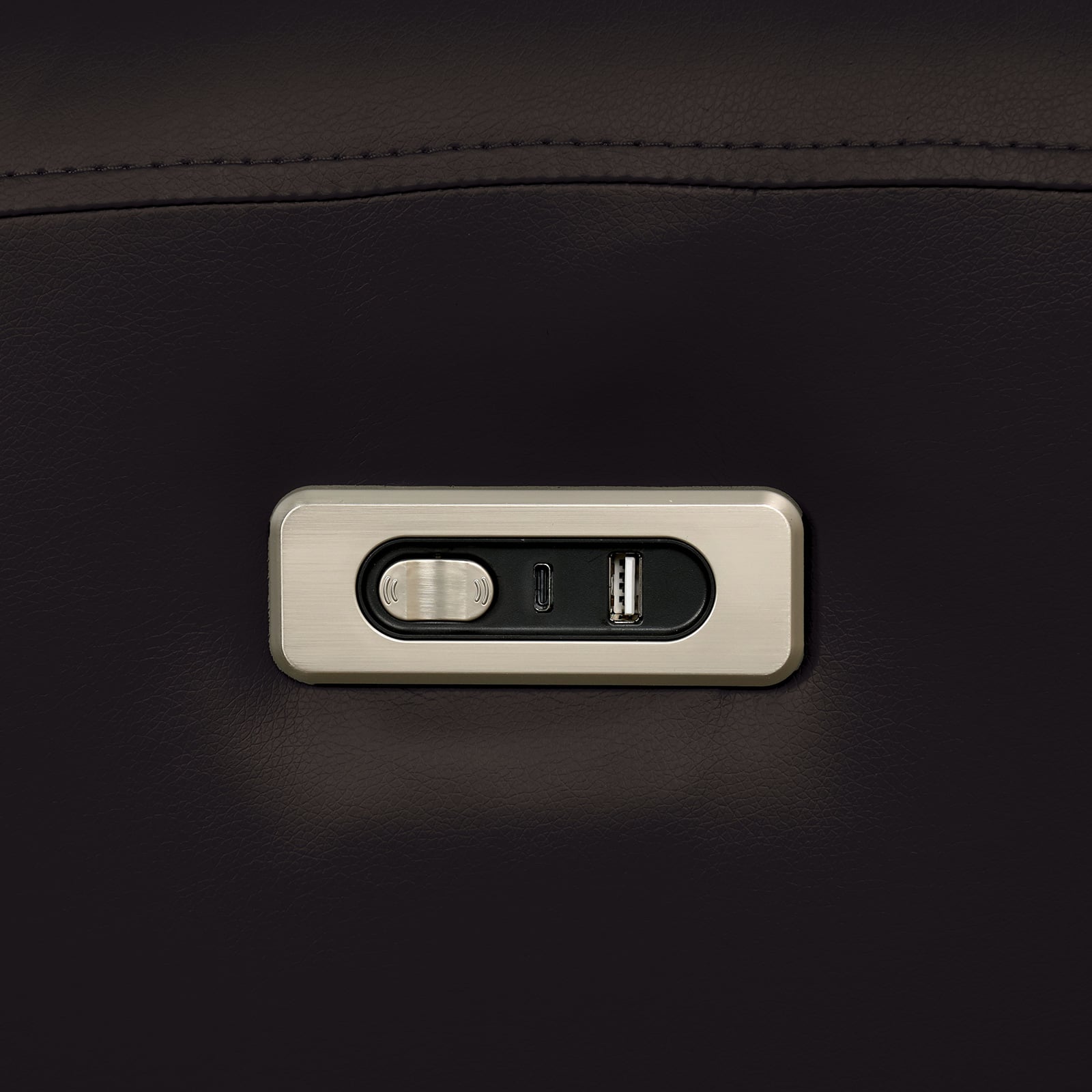 Power Reclining Sofa with USB-A and USB-C