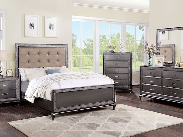 5 Pc. Queen Bedroom Set w/ Chest