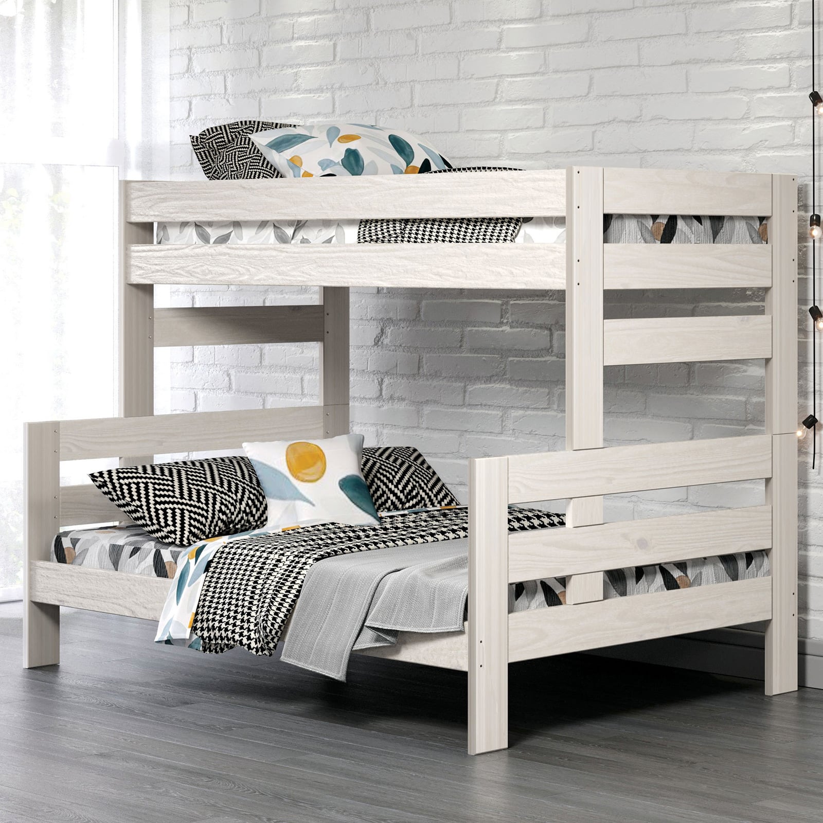 Twin/Full Bunk Bed