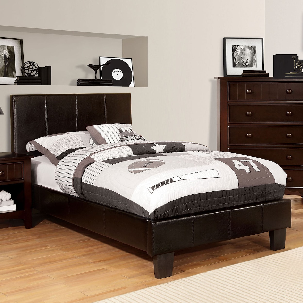 Furniture of America Winn Park Queen Bed