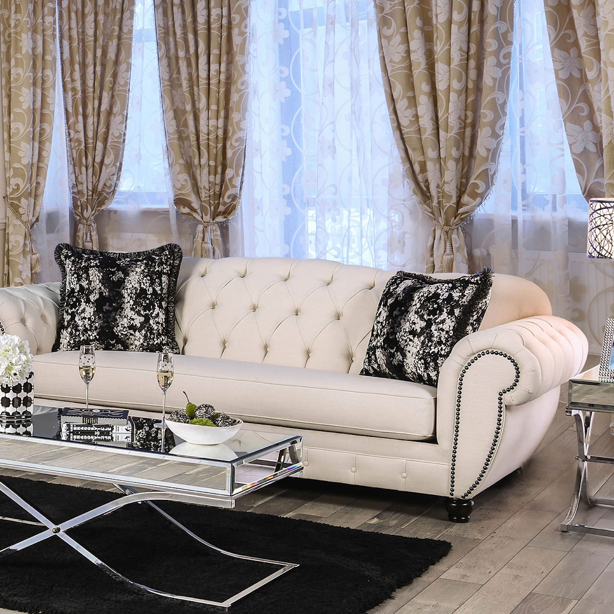 Furniture of America Gilda Sofa