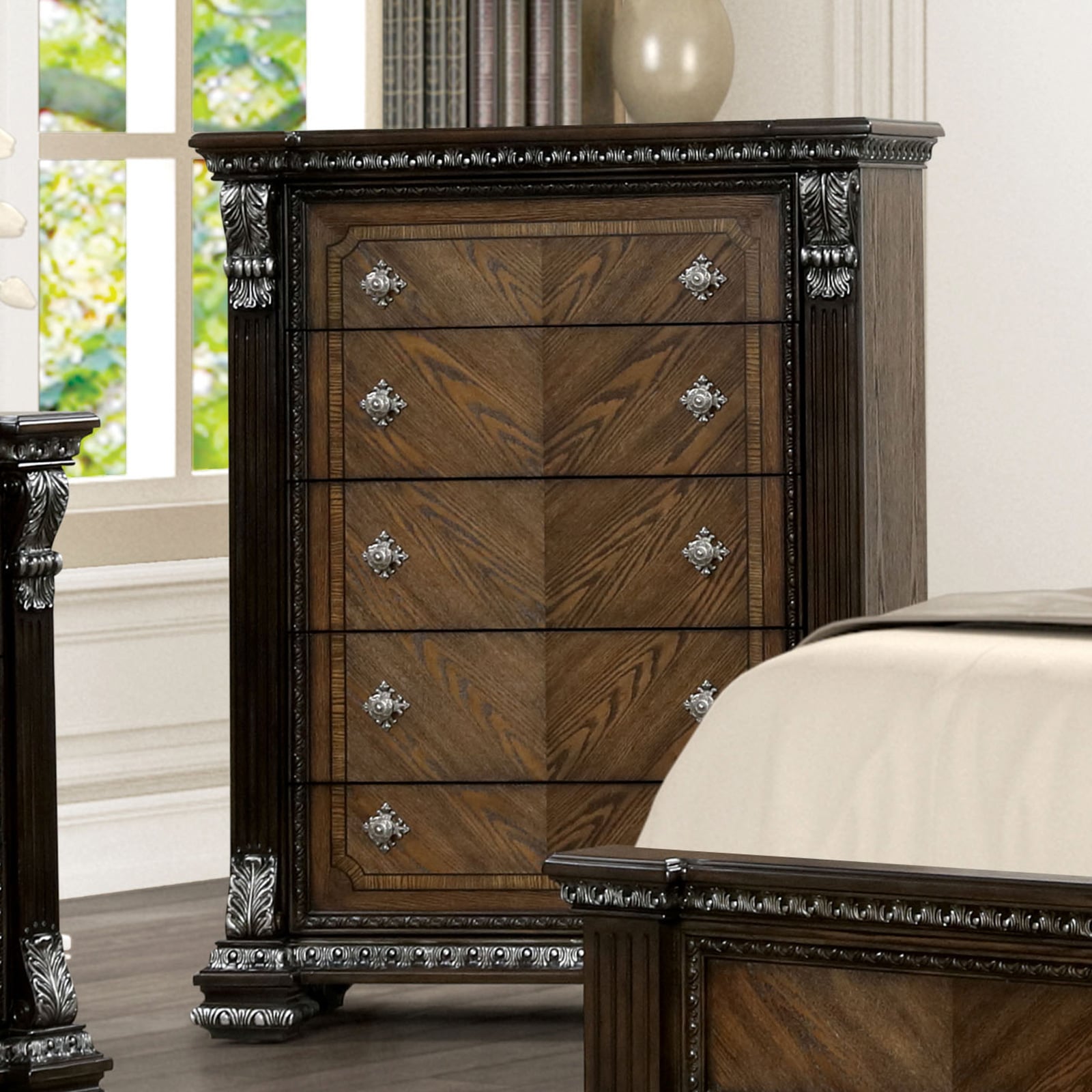 Furniture of America Promenade 5-Drawer Chest