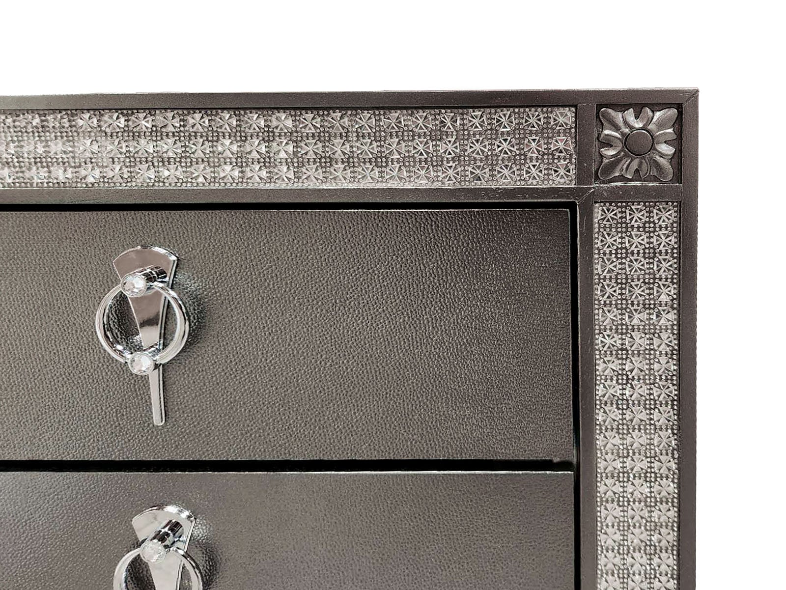 5 Pc. Queen Bedroom Set W/ 2Ns