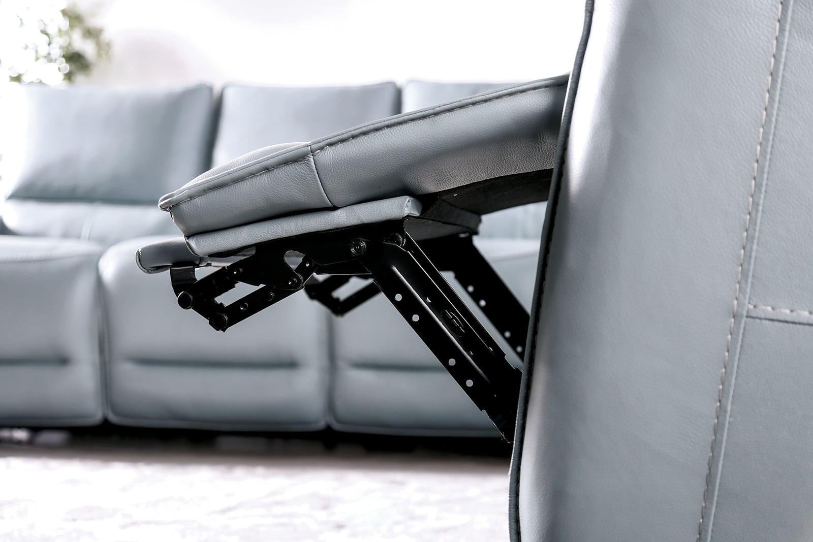 Furniture of America Phineas 2-Piece Power Reclining Living Room Set