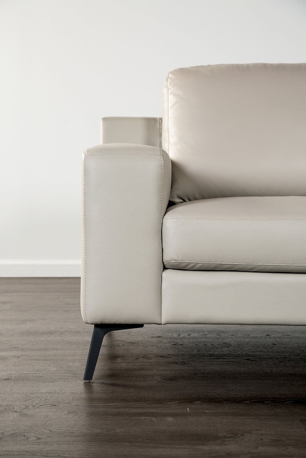 Right Chaise Sectional