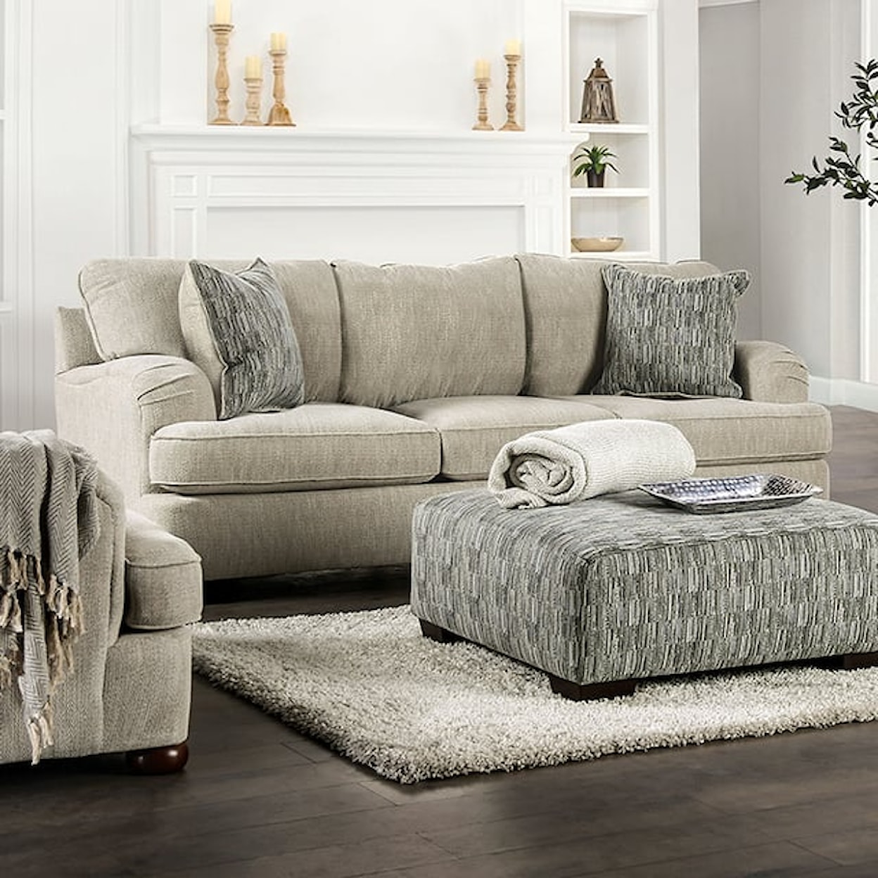 Furniture of America Salisbury Sofa with Round Bun Legs