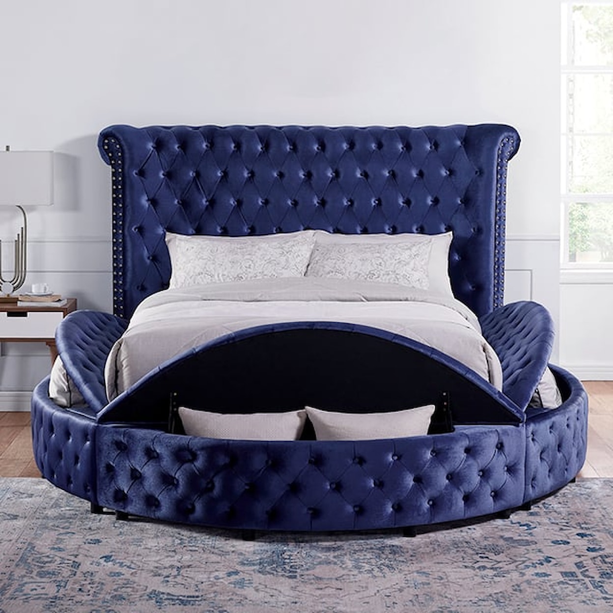 Furniture of America Sansom King Upholstered Round Bed