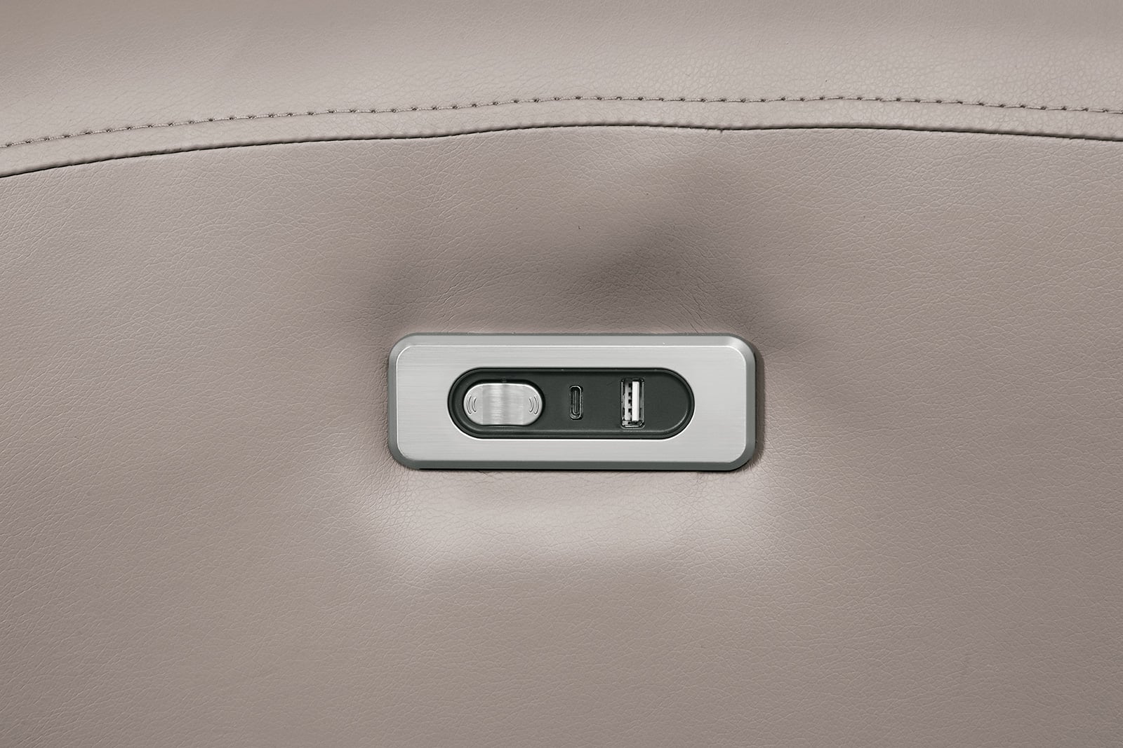 Power Recliner with USB-A and USB-C
