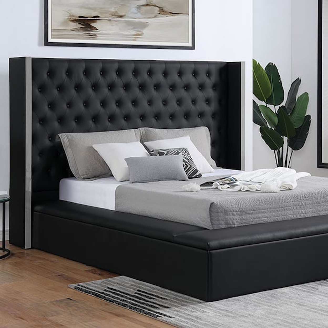 Furniture of America - FOA Eudora Upholstered Queen Bed
