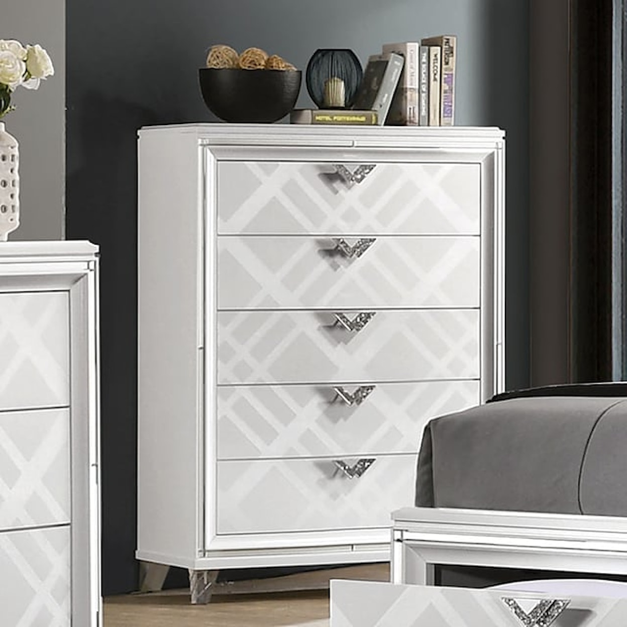 Furniture of America Emmeline Chest