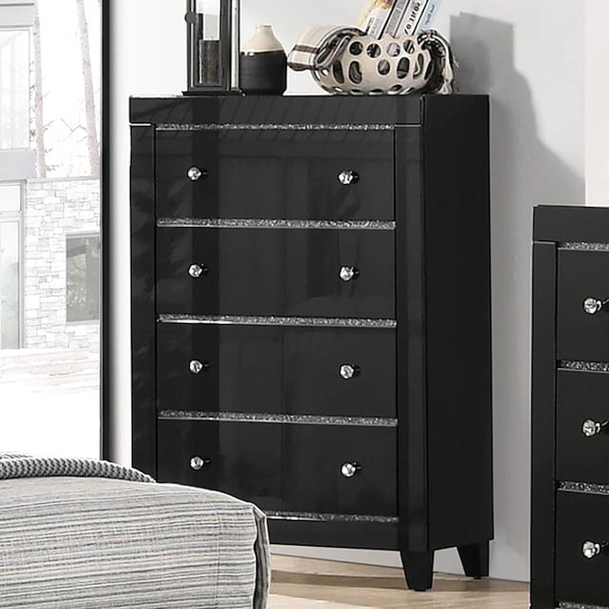 Furniture of America - FOA Magdeburg Black 4-Drawer Bedroom Chest