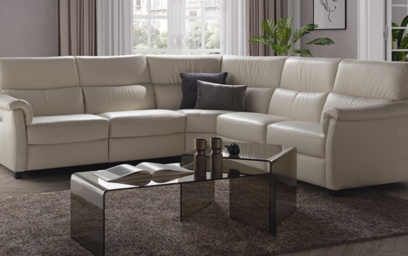 Astuzia Five Piece Sectional
