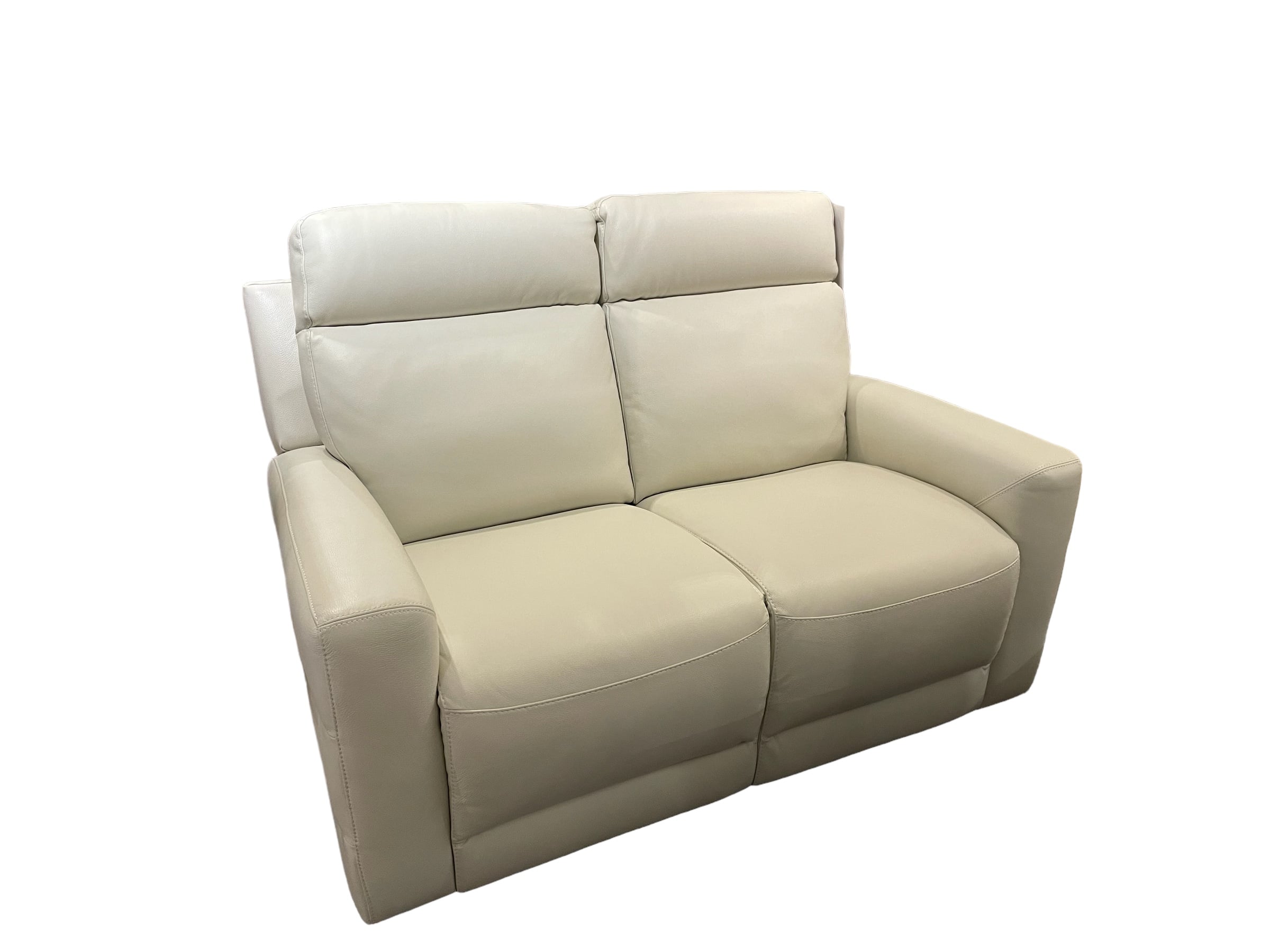 Benevolo Loveseat