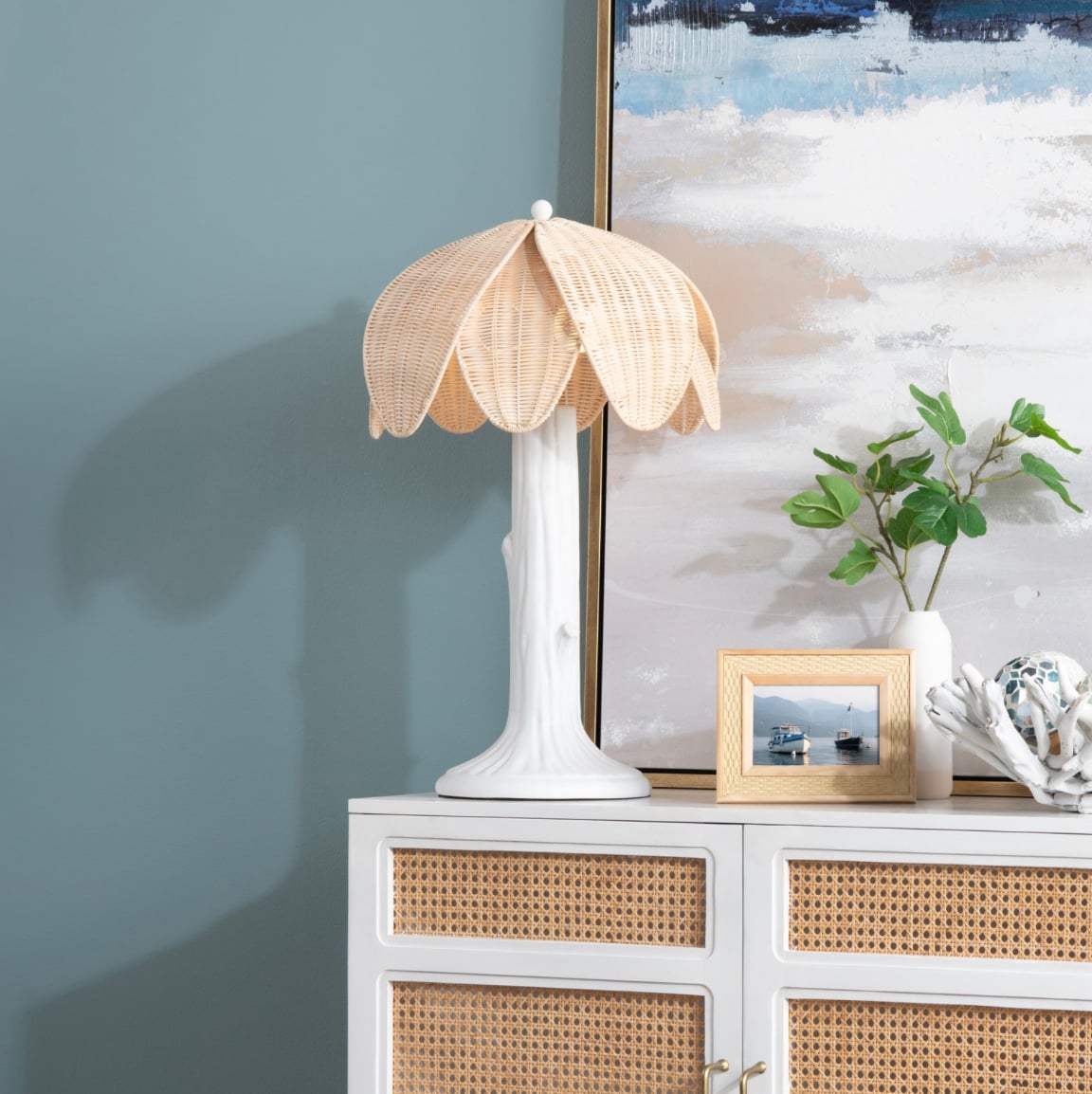 Willa Whimsical Tree Lamp