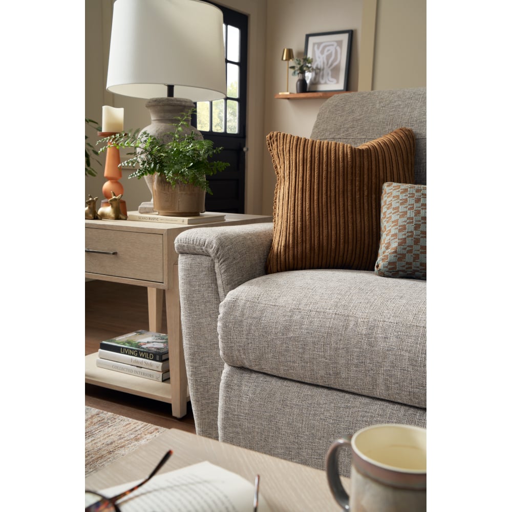 La-Z-Boy Ava Power Reclining Sofa w/ Headrest