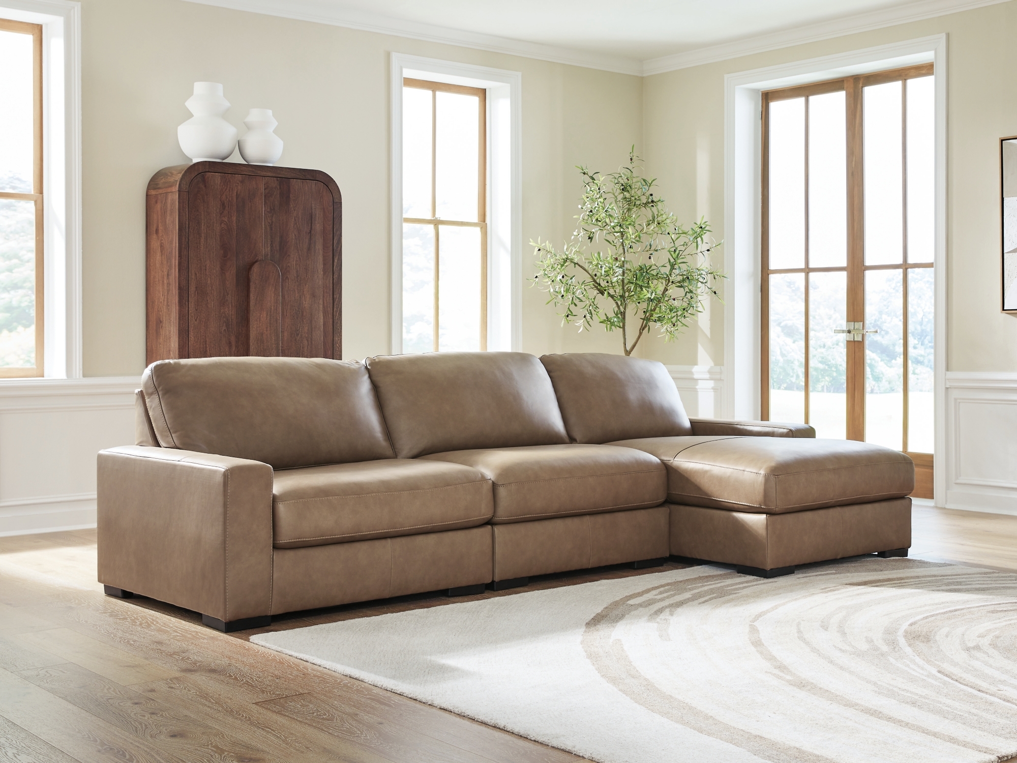 Sectional With Chaise