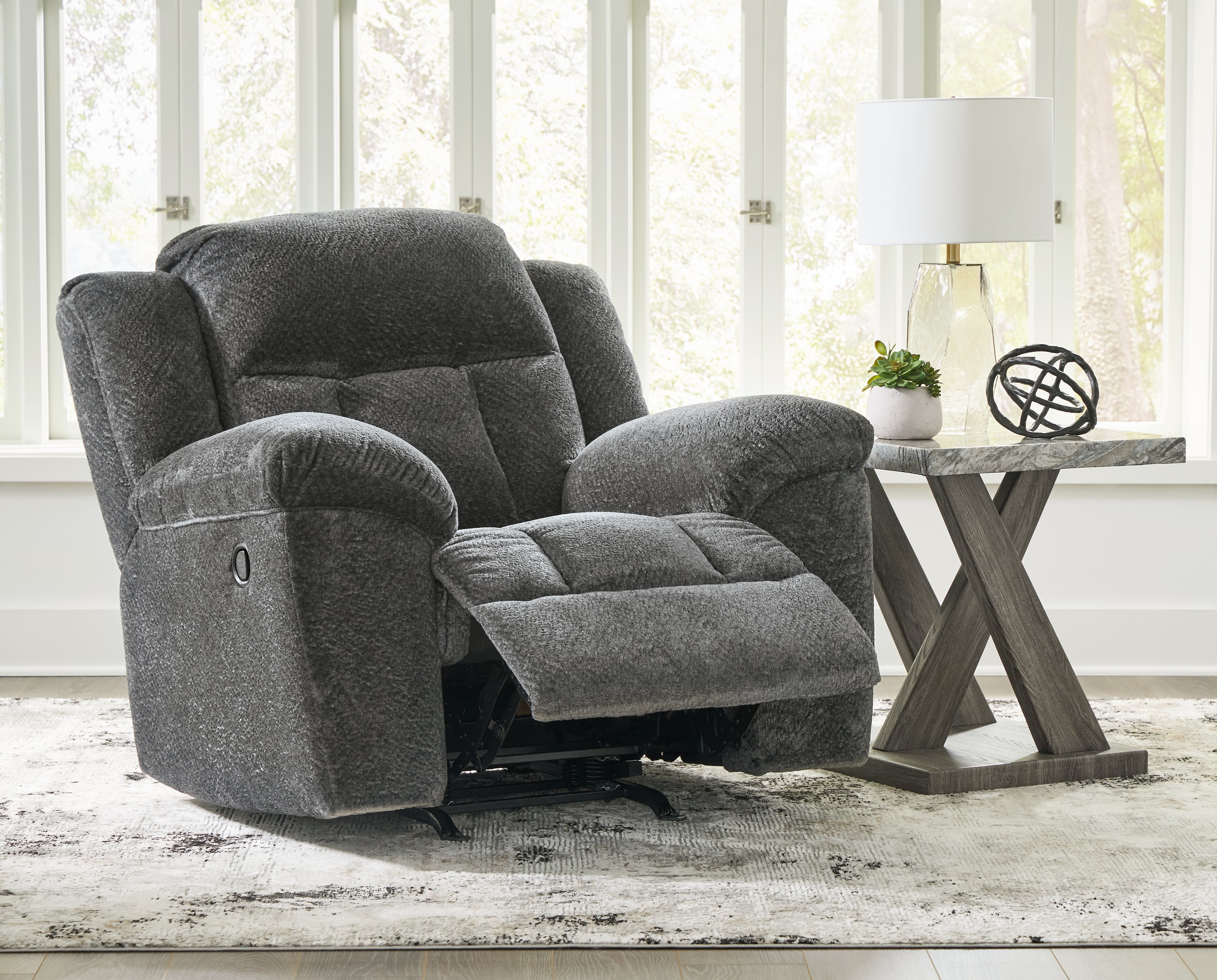 Signature Design Frohn Rocker Recliner