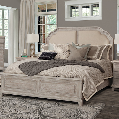Cottage Upholstered Queen Bed with Scalloped Headboard