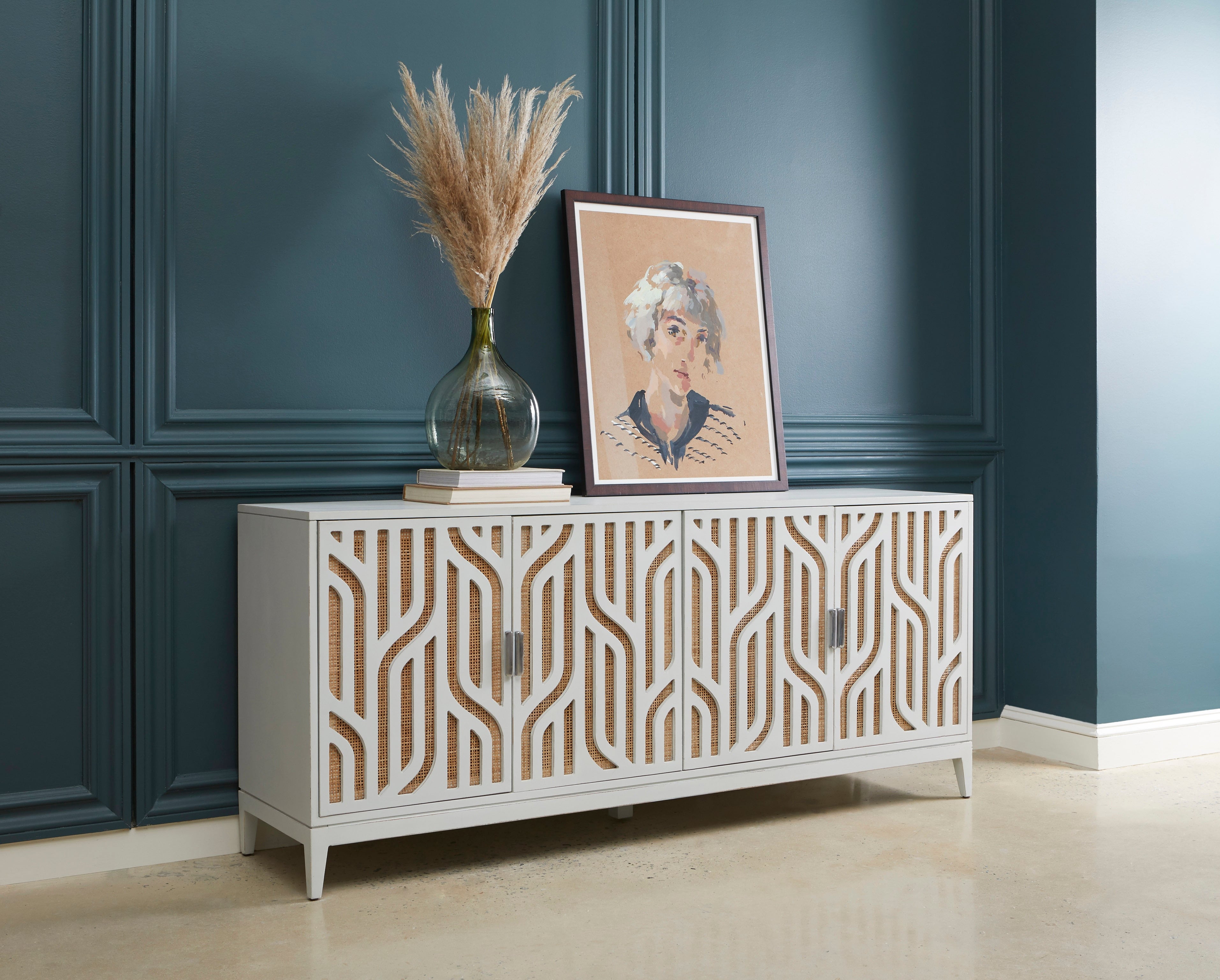 Pulaski Furniture Accents 4-Door Credenza